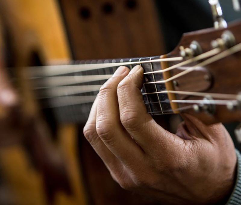 GITARRE / BASS